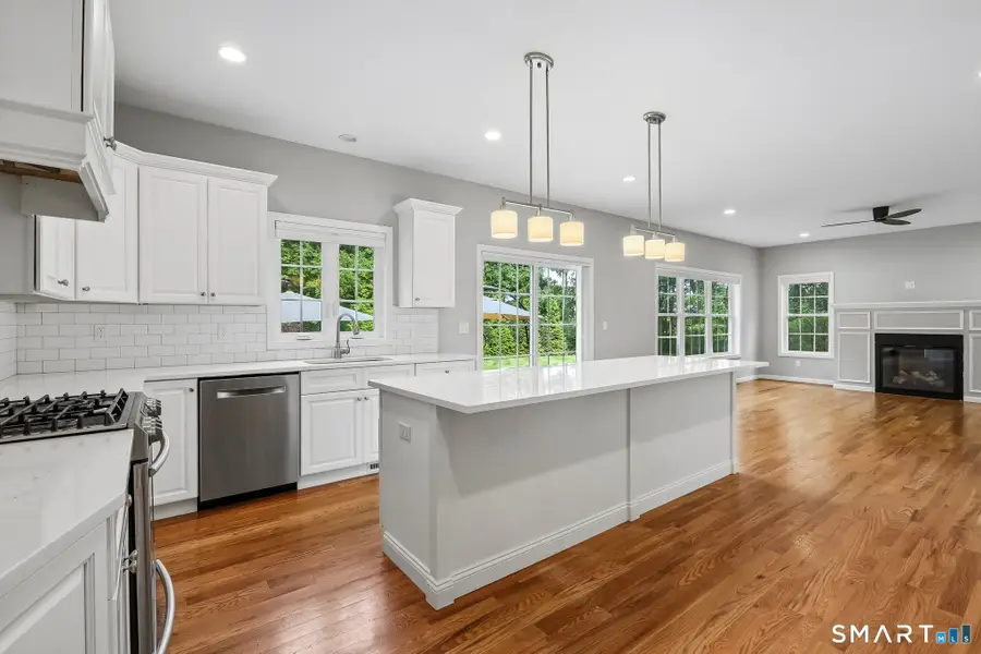 10 High Ridge Grove, Brookfield, CT 06804 - #3
