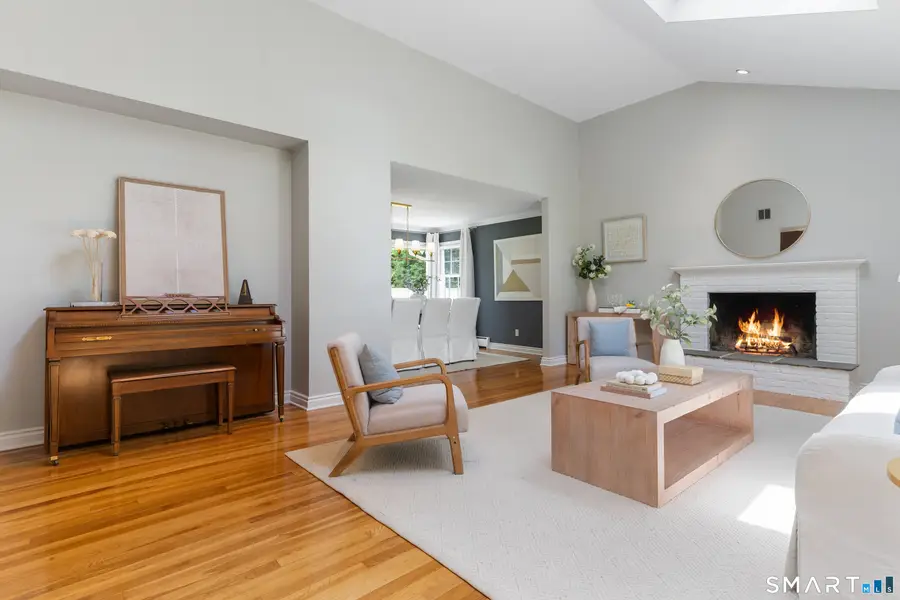 4 Joann Circle, Westport, CT 06880 - #3
