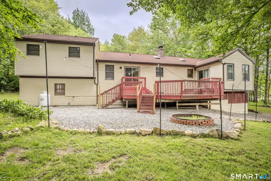 5 Gail Avenue, Uncasville, CT 06382 - #3