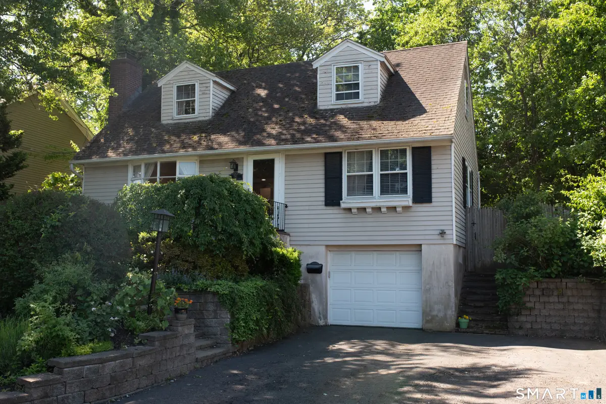 781 Tunxis Hill Road, Fairfield, CT 06824 - #1