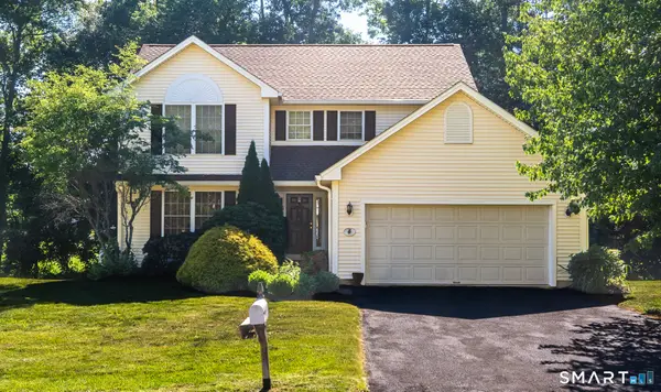 45 Pocono Lane #4, Danbury, CT 06810