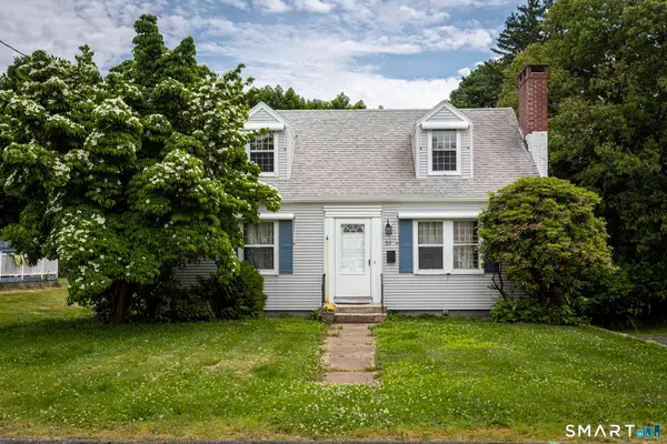 59 Glenwood Street, Manchester, CT 06040