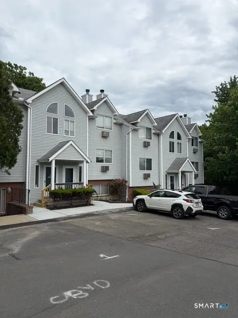 925 Oronoke Road #31C, Waterbury, CT 06708
