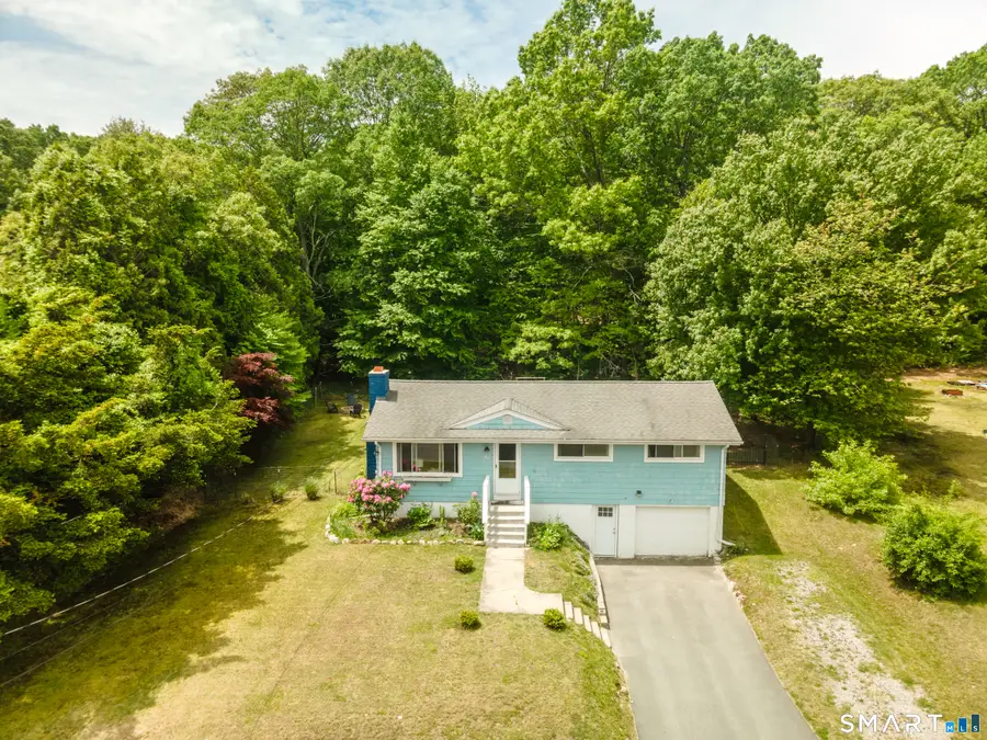 20 Carol Drive, Oxoboxo River, CT 06382 - #2