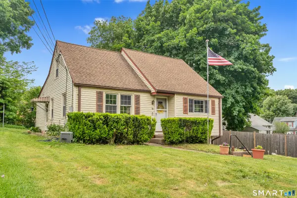 19 Lakeview Street, Meriden, CT 06451