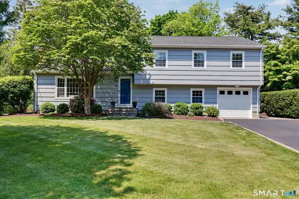 45 Cottontail Road, Norwalk, CT 06854