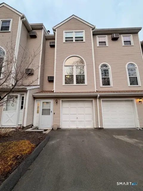 350 Bristol Street #A6, Waterbury, CT 06708 - #3