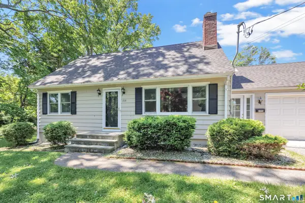 105 Castle Drive, Stratford, CT 06614