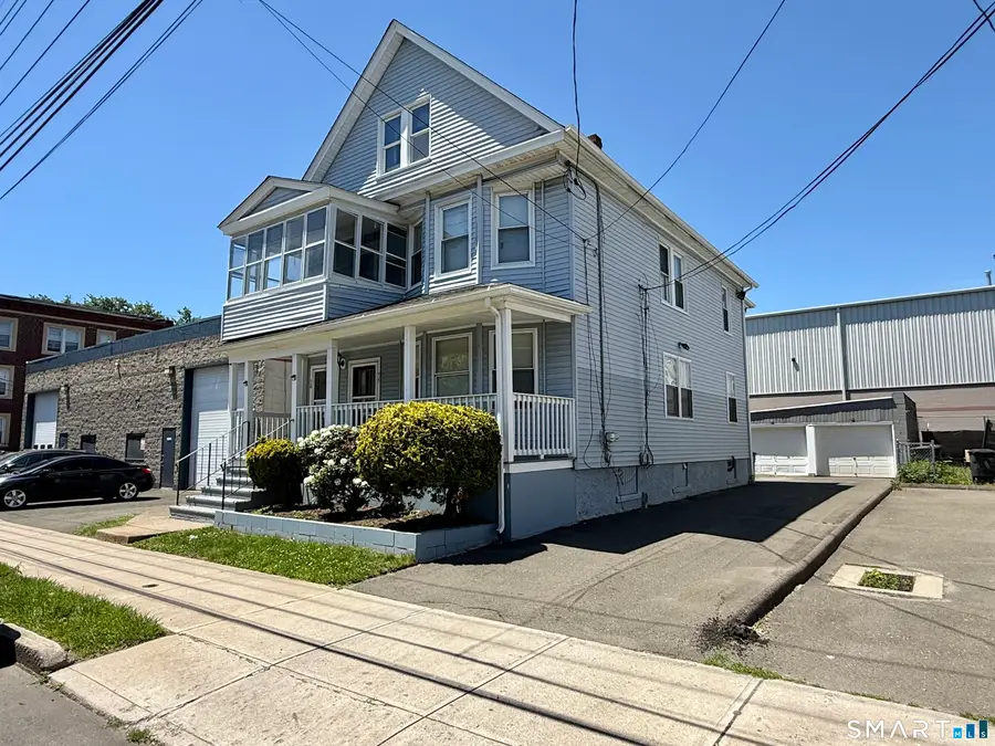 56 Elizabeth Street, Bridgeport, CT 06610 - #3