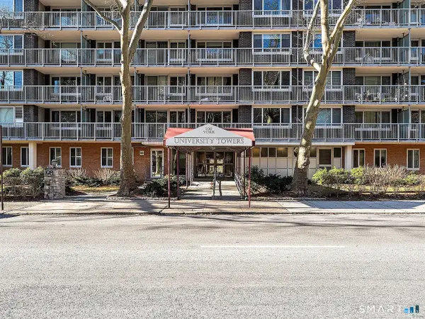100 York Street #3F, New Haven, CT 06510