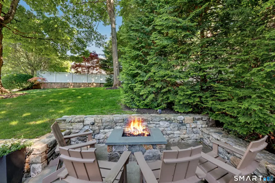 2 Ginos Way, Ridgefield, CT 06877 - #2