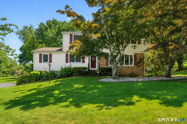82 Spoke Drive, Shelton, CT 06484