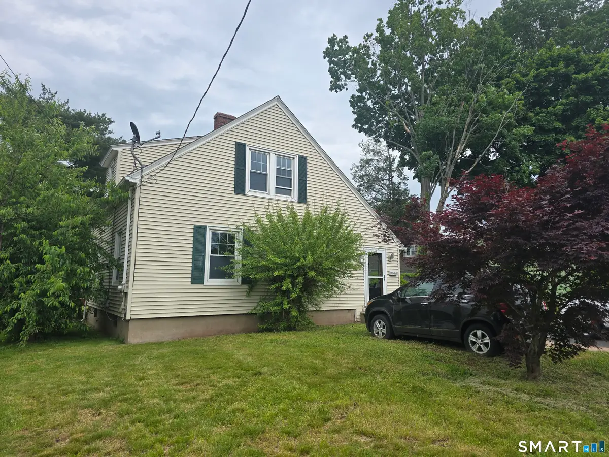 14 Center Court, Newington, CT 06111 - #1