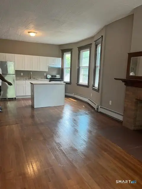22 Burton Street, Hartford, CT 06112 - #2