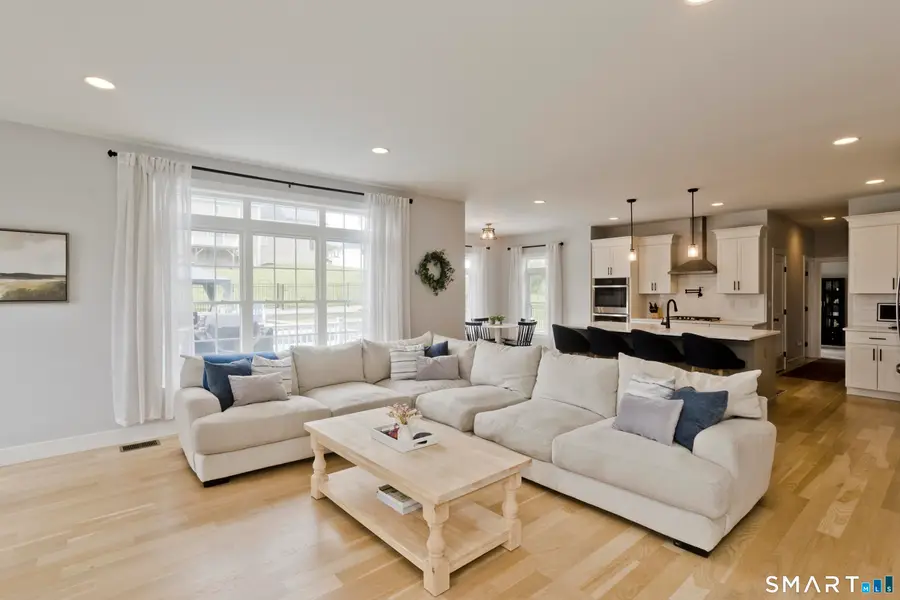4 Arbor Way, Suffield, CT 06078 - #3