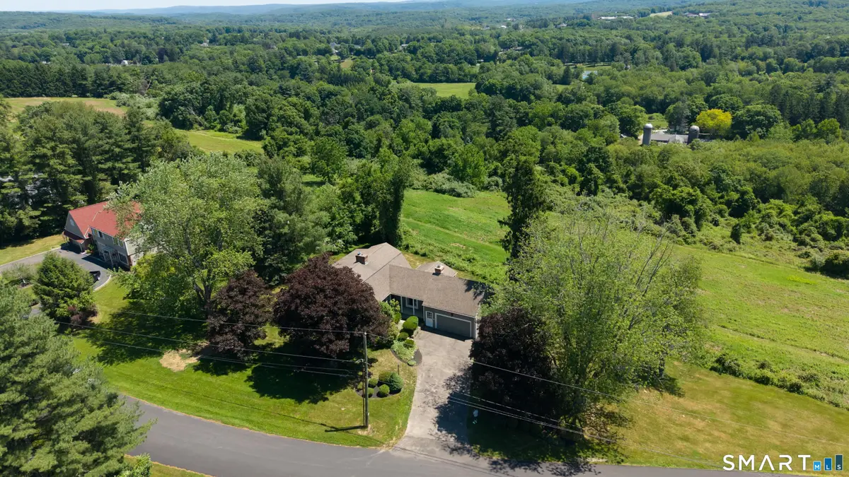 15 Valley View Road, Newtown, CT 06470 - #1