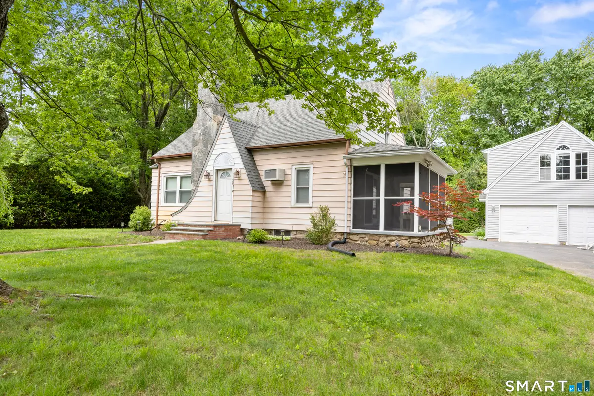 26 Laura Avenue, Prospect, CT 06712 - #1
