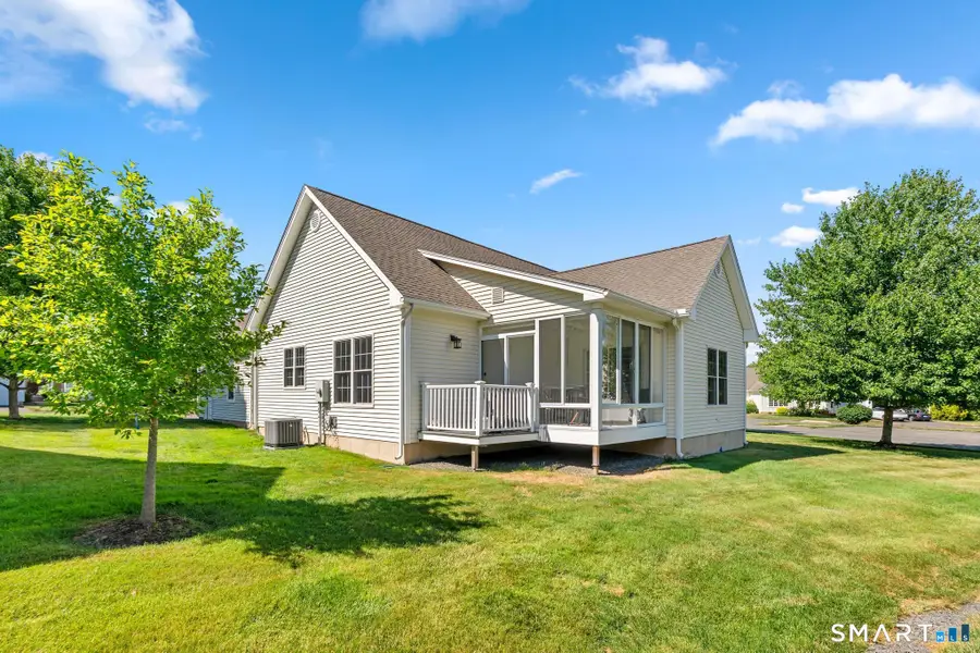 31 Gooseberry Drive, Suffield, CT 06078 - #3