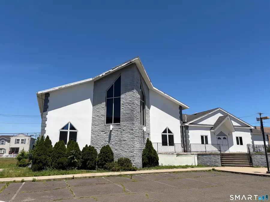 240 Hamilton Street, Bridgeport, CT 06608 - #3