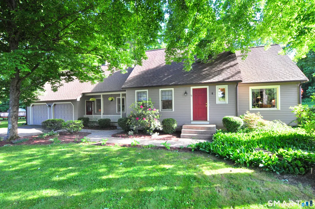 19 Hampden Place, Windsor, CT 06095 - #1