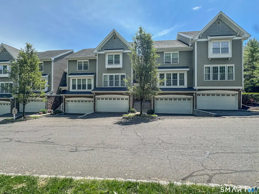 6 Lawrence Avenue #6, Danbury, CT 06810 - #2