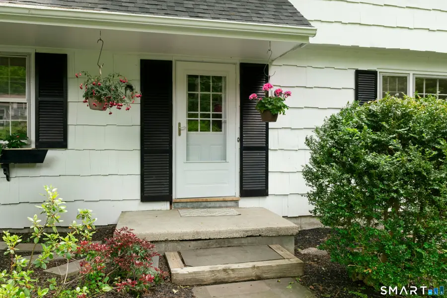 38 Longview Drive, Ridgefield, CT 06877 - #3