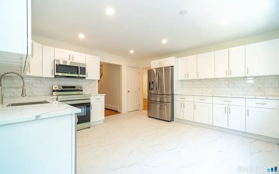 1425 James Farm Road, Stratford, CT 06614 - #3