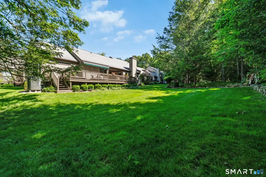 28 Heritage Crest #E, Southbury, CT 06488 - #2