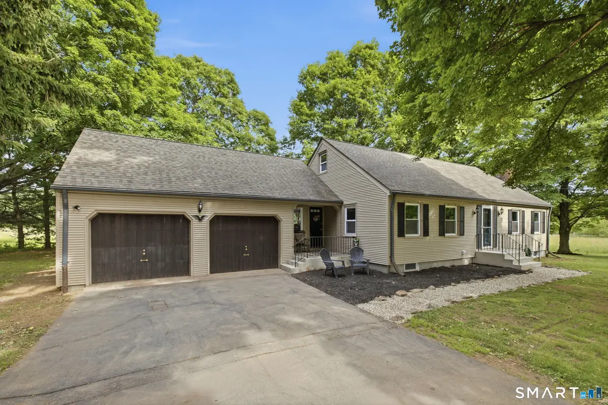 2157 Chamberlain Highway, Berlin, CT 06037 - #1
