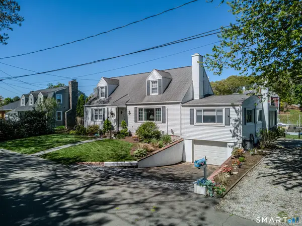 14 Anchorage Lane, Old Saybrook, CT 06475