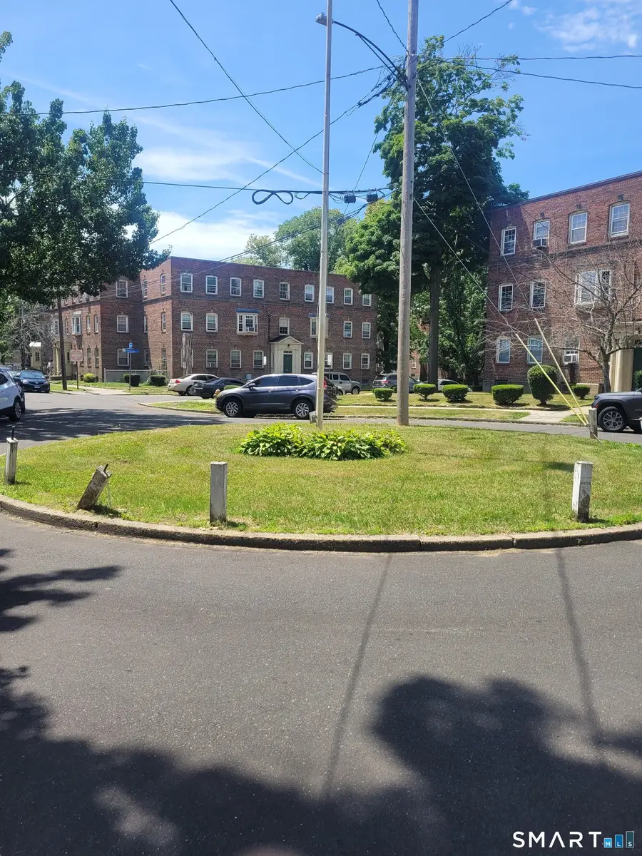 606 Wilmot Avenue #4, Bridgeport, CT 06607 - #3