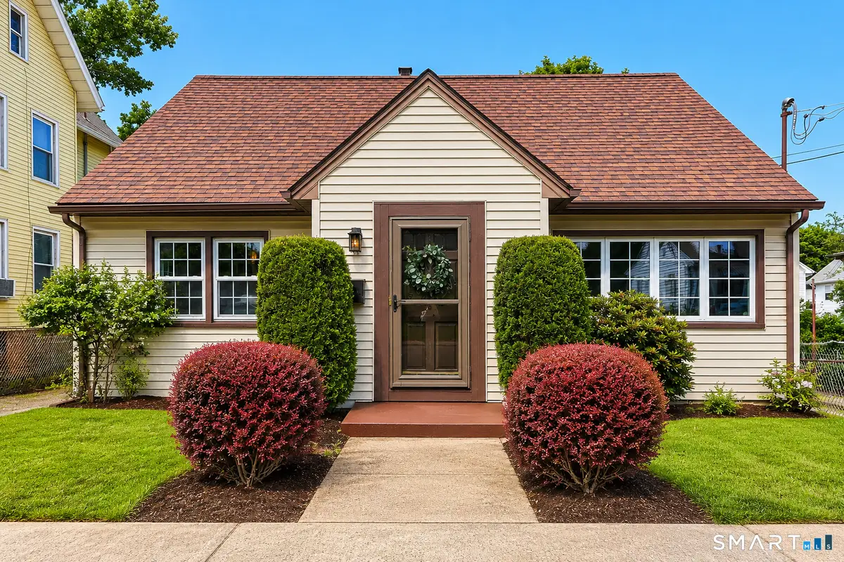 11 Winter Street, Ansonia, CT 06401 - #1