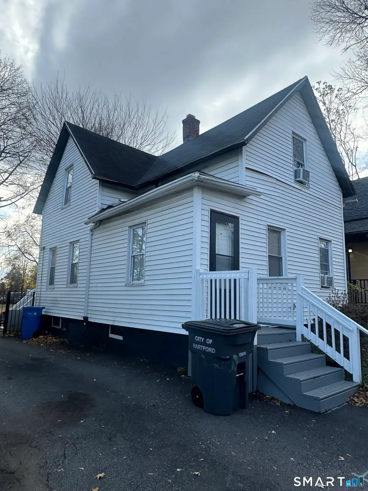 35 Loomis Street, Hartford, CT 06120 - #1