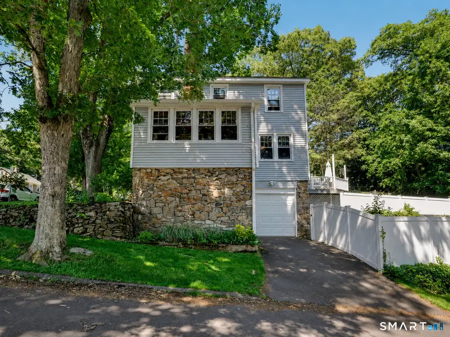 107 Knapp Street, Stamford, CT 06907 - #3