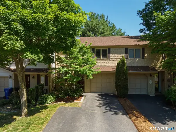 42 Apple Hill #42, Newington, CT 06111