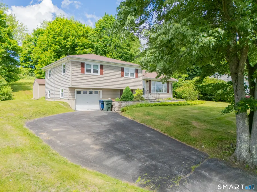 33 Kingswood Road, Danbury, CT 06811 - #2