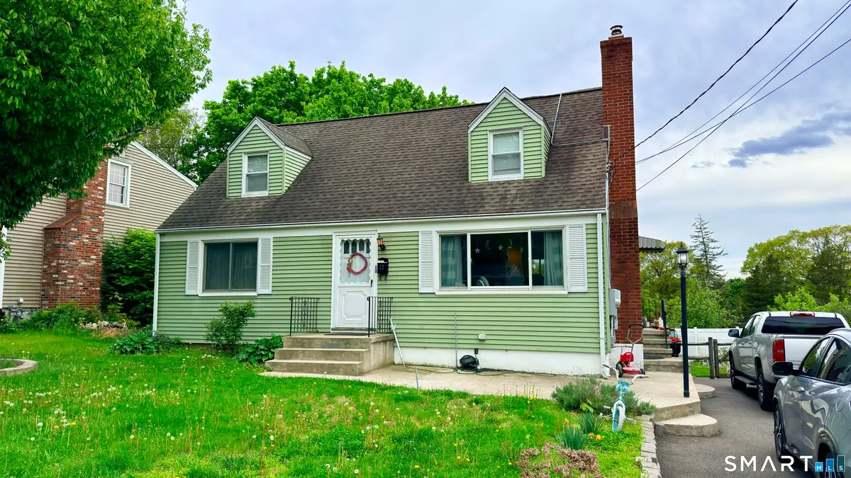 12 Rainbow Road, Norwalk, CT 06851 - #1