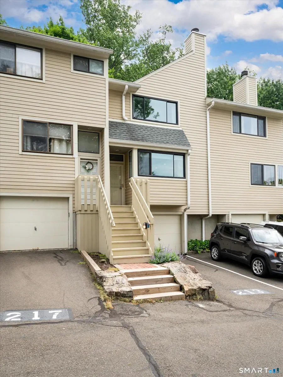 213 Sunrise Hill Lane #213, Norwalk, CT 06851 - #2