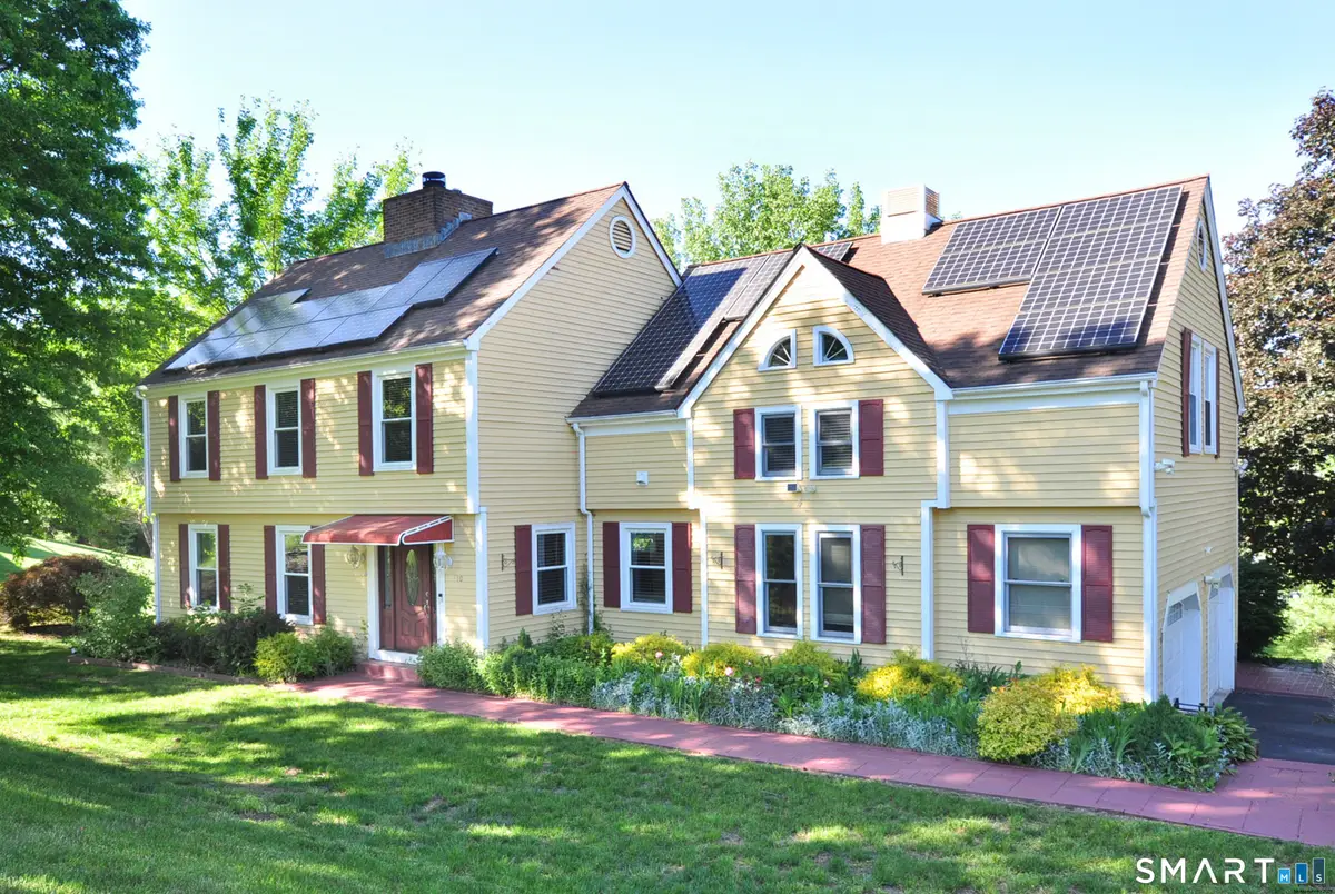 10 Breezy Knoll Drive, Bloomfield, CT 06002 - #1