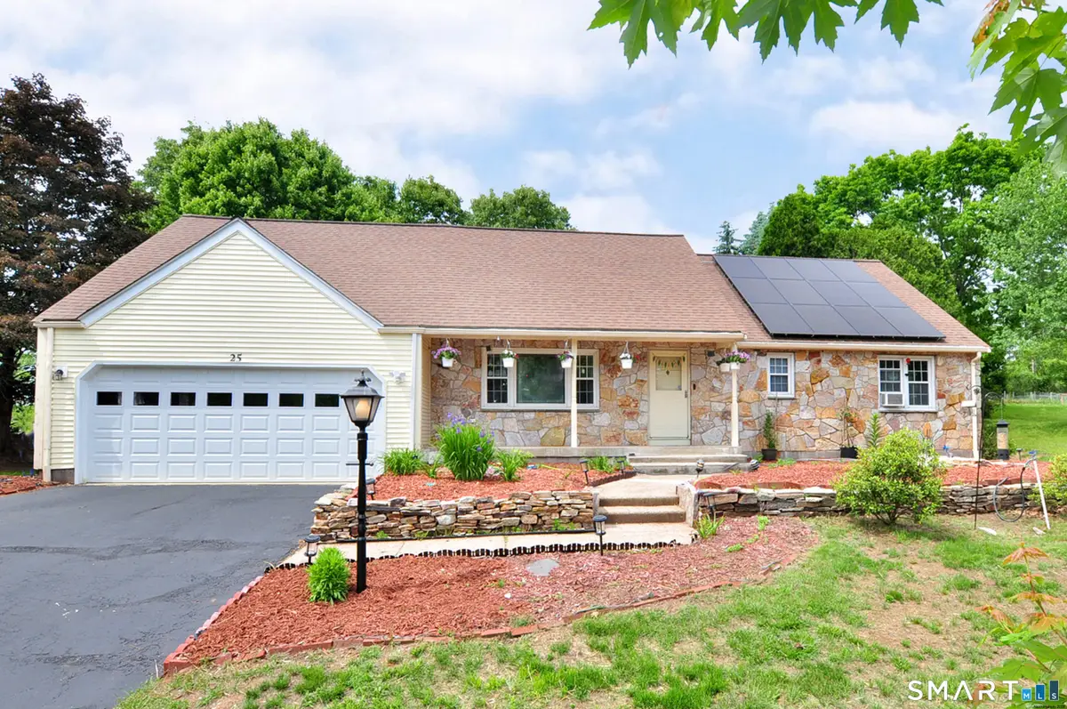 25 Hampshire Drive, Glastonbury, CT 06033 - #1