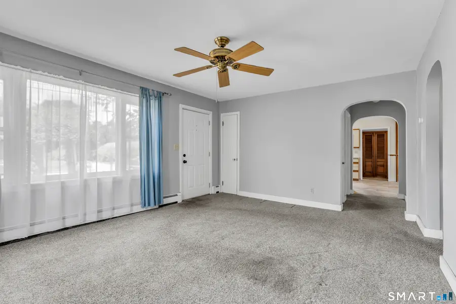 15 Hamast Avenue, Waterford, CT 06385 - #3