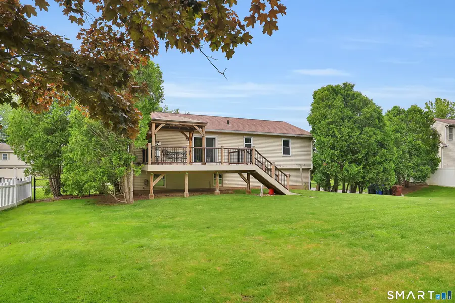 17 Eileen Lane, Enfield, CT 06082 - #3