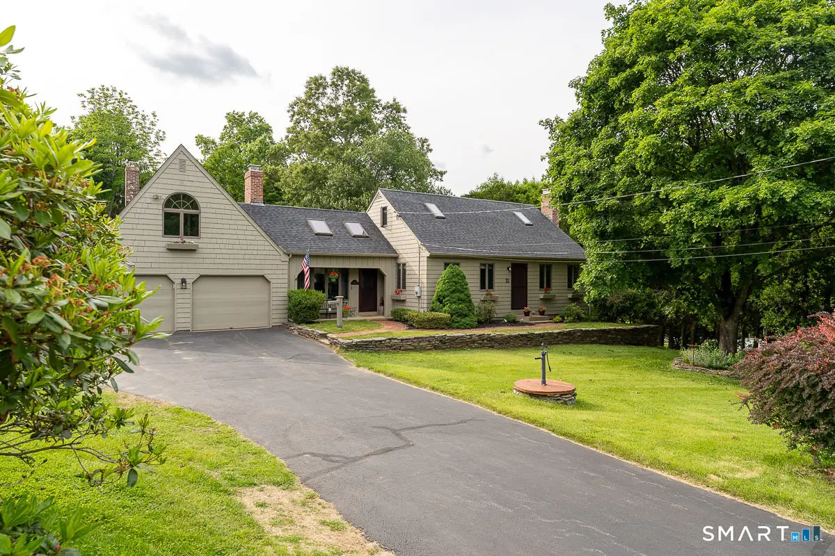 32 Lornadale Drive, Norwich, CT 06360 - #1