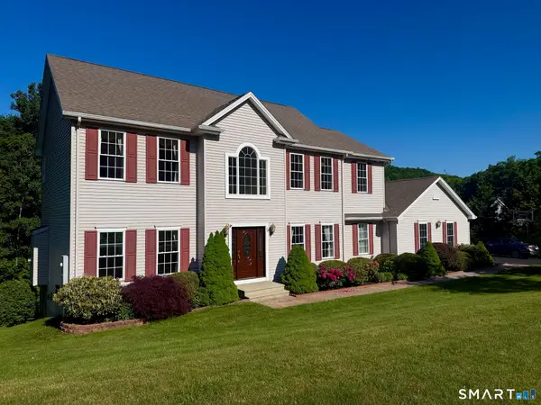 20 Upper Kensington Drive, East Lyme, CT 06333