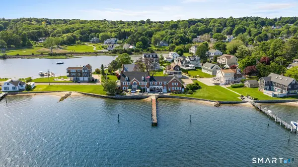30 Essex Street, Groton, CT 06355
