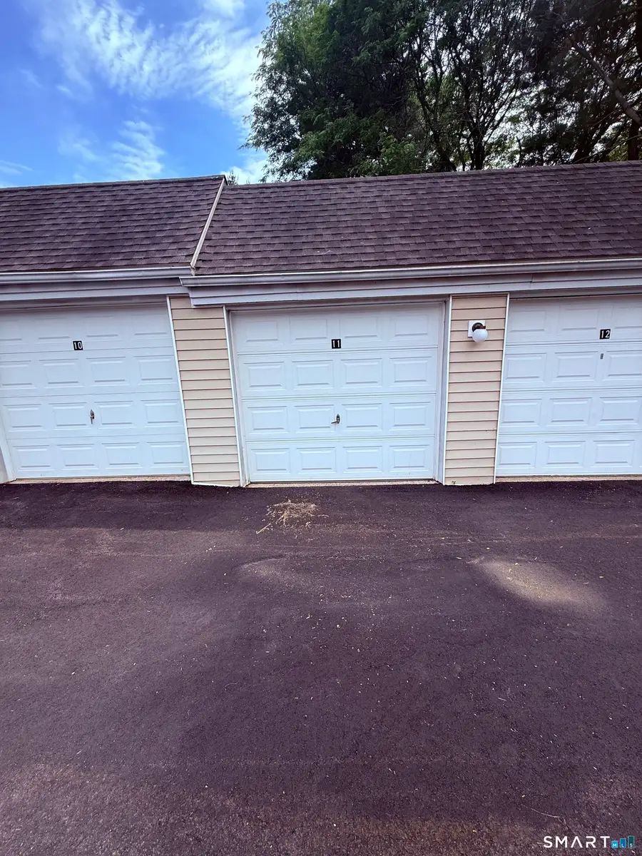 11 Watch Hill Circle #11, Cromwell, CT 06416 - #2