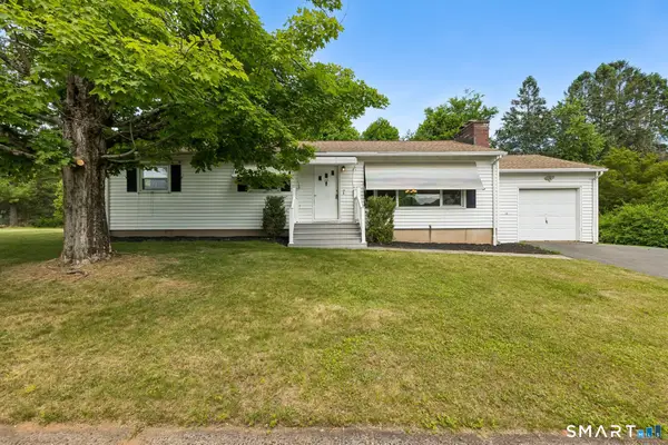 29 Collier Circle, Hamden, CT 06518