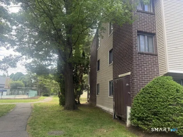 7 Padanaram Road #B23, Danbury, CT 06811 - #3