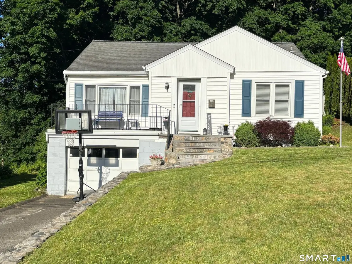 15 Farnam Hill, Bethel, CT 06801 - #1