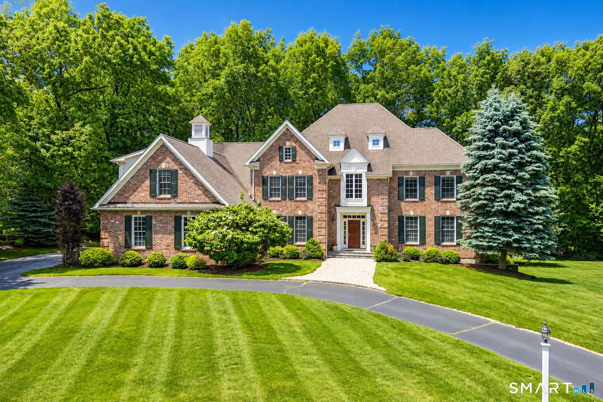 14 Scarborough Drive, Avon, CT 06001 - #1